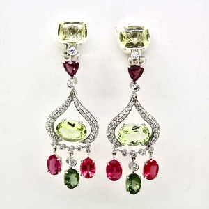 Pendants d'oreilles